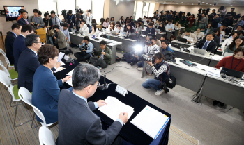 연체 위기 빠진 하우스푸어에 숨통…금융계, 실현 가능성은 ‘글쎄’