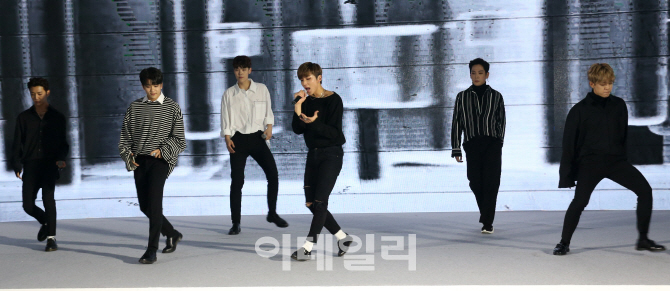 [포토]아이돌그룹 BAP, '화끈한 무대'
