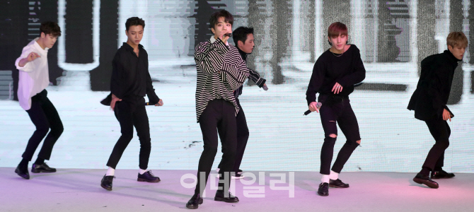 [포토]BAP, 女心 사로잡은 정열적인 무대