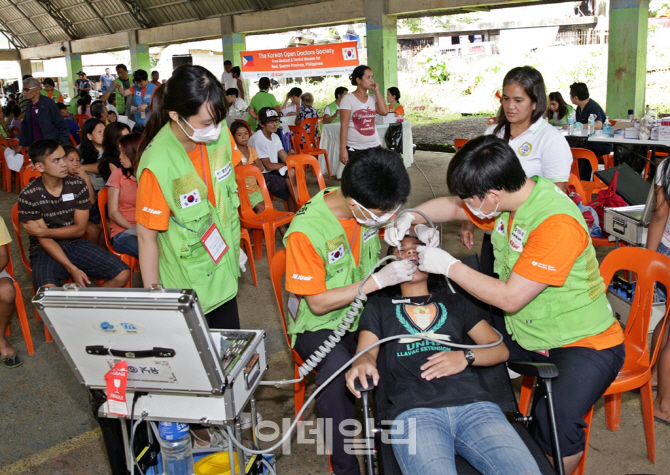 제주항공, 열린의사회와 필리핀서 의료봉사활동