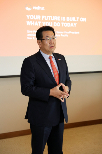 오픈소스 기술 한자리에 ‘레드햇 포럼 서울 2017’ 성료