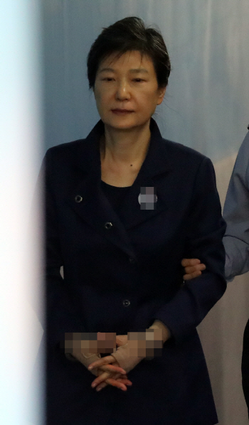 "박근혜 이란서 42조 '잭팟 수주' 발표는 뻥튀기"