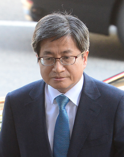 개혁동력 잃을라…'블랙리스트' 정면돌파 선택한 대법원장