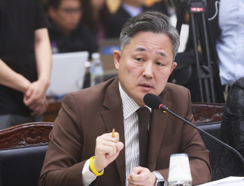 표창원 "'조두순 사건' 피해자 이름 언급 말자..부모님들 요청"