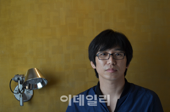 제19회 백석문학상 수상자에 시인 신용목