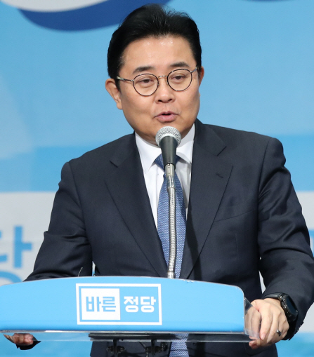 전병헌 “검찰수사, 논두렁 시계 재연”