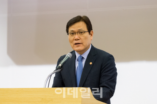 최종구, 영국에 "상시적·분야별 협력채널 구축하자" 제안