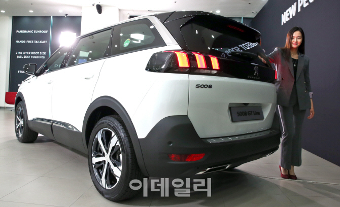 [포토]프리미엄 7인승 'New 푸조 5008 SUV'