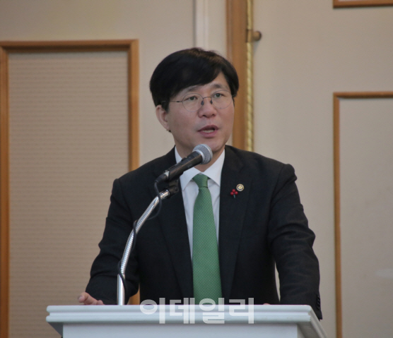 [포토]성윤모 특허청장, 22일 서울서 ‘IP-리더스 포럼’ 초청 강연