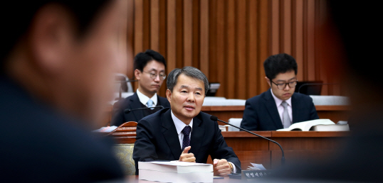 이진성 헌재소장 후보자 “北은 주적…국보법은 폐지보다 수정”