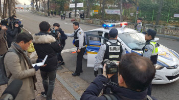 달리고 또 달리고…지각생 속출 '수험생 호송 작전'