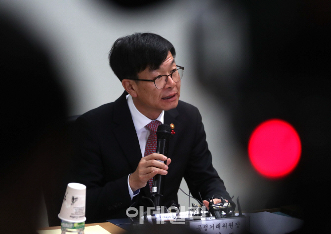 [포토]김상조 공정위원장 '상생은 생존의 문제'