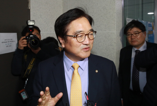 우원식 "野, 예산안에 계속 비협조적..與 의원들 출국제한"