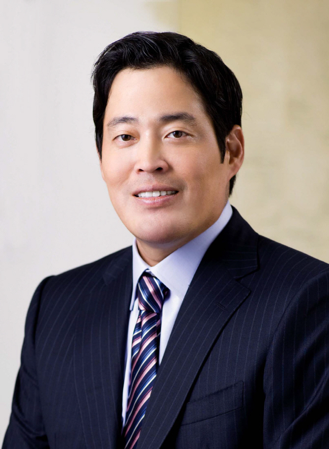 신세계그룹, 대기업 최초 '주 35시간 근무제' 도입