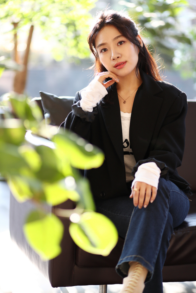 [포토] '박열'로 신인상 휩쓴 최희서