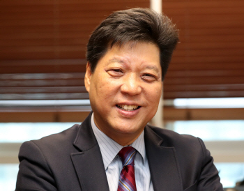 ②이인영 한온시스템 사장 “외국인 뒤흔들 기업 만들고파”