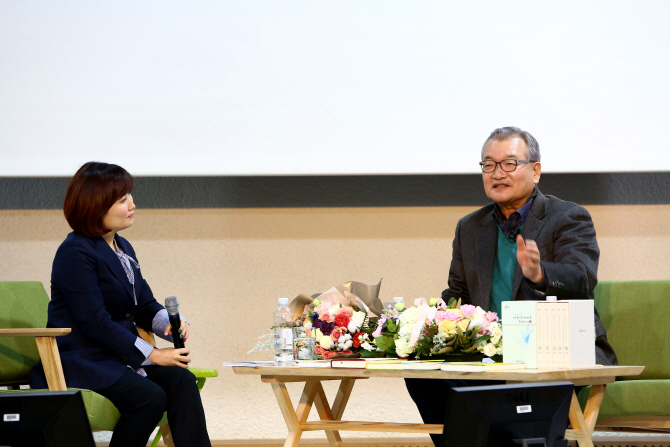 윤영달 회장 "명품 과자 만드는 장인 되자”