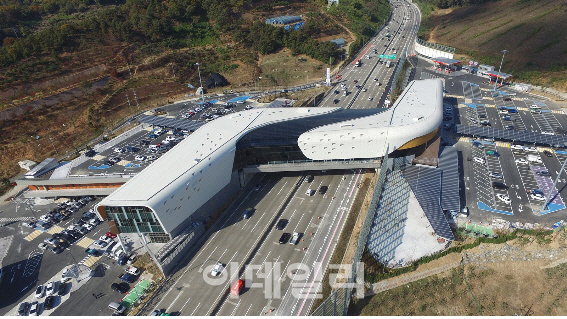 [현창용의 공간·공감]입체도시 vs 평면도시