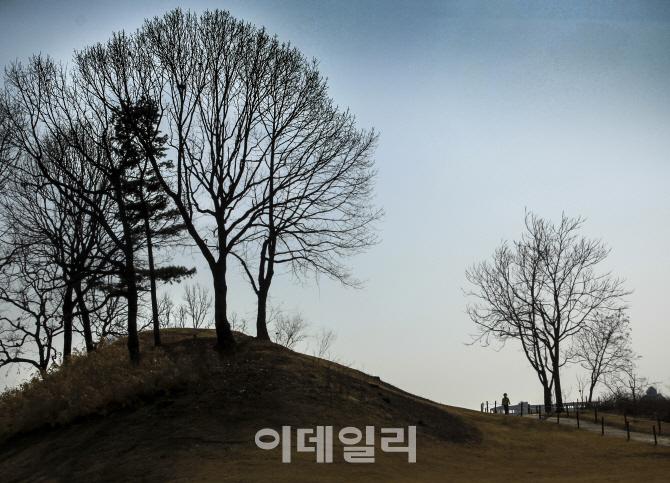 [포토] 김규태 '몽촌토성'- ‘서울;詩노래하다 기록하다’