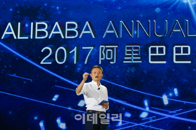 살아남을 기업 조건? 마우스+시멘트!