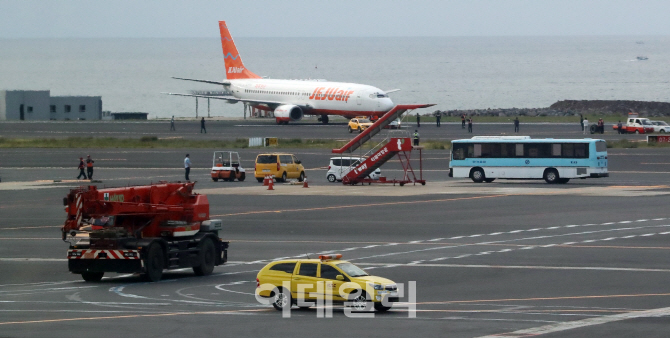 국토부, 제주2공항 타당성 재조사 용역 착수.."주민 참여 보장"