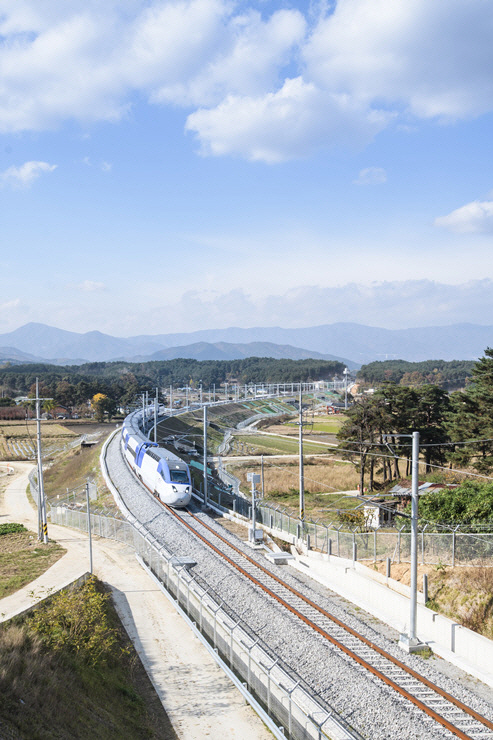 경강선 KTX, 저탄소 친환경 인증 ‘탄소발자국’ 획득