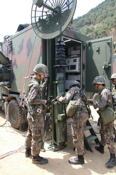 방사청-한화시스템, 4616억 규모 軍 전술정보통신체계 2차 계약