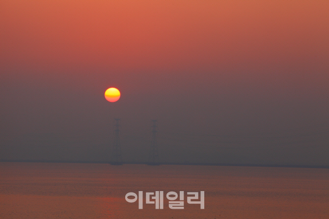 ④서해의 선물 시화호 해맞이 '시화나래휴게소'