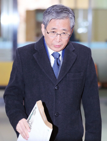 조원동 "CJ 회장과 통화서 'VIP 뜻' 언급 후 朴 전화해 질책"(종합)