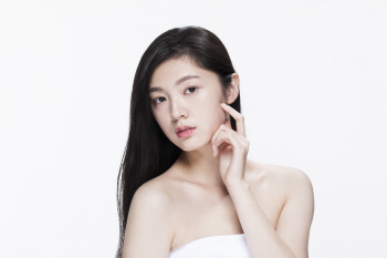 자고 일어 났더니 보름달 된 내 얼굴 ... 혹시 '부종'