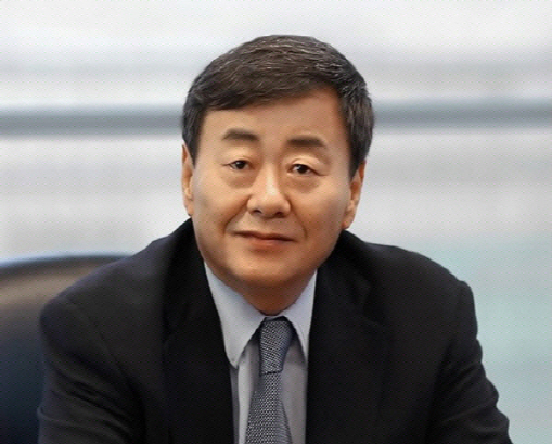 '여비서 추행' 김준기 전 DB그룹 회장, 여권 반납처분 취소 소송