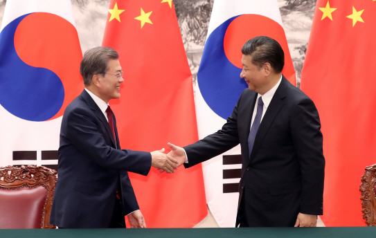 文대통령, 시진핑 주석과 30분간 전화통화…남북회담 의견 교환(속보)