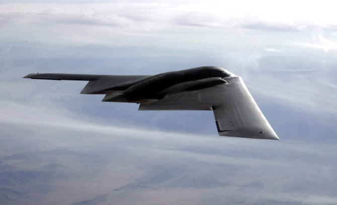 [포토] 미 공군 스텔스 전략폭격기 'B-2'  괌 전진배치