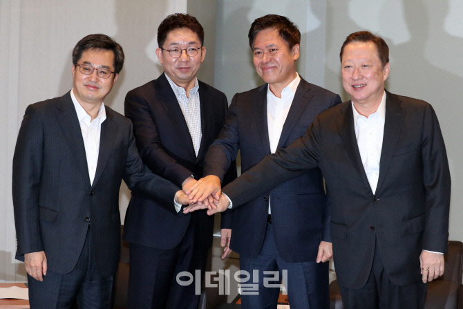 민관 잇는 '혁신성장 옴부즈만'…김동연 "기업 현장 목소리 더 듣겠다"(상보)