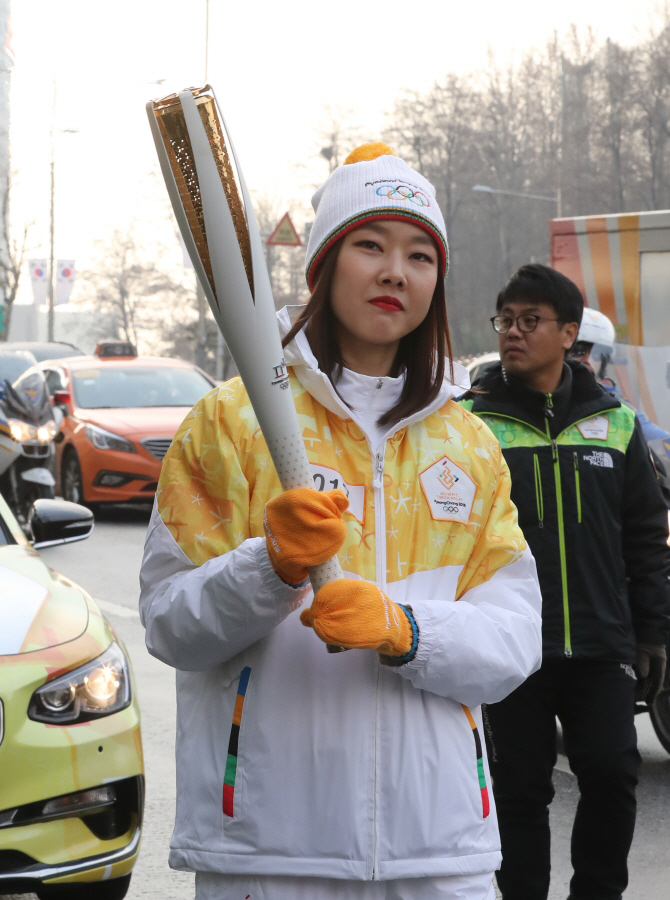 [포토] 달심언니 모델 한혜진 성화봉송