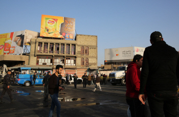 바그다드서 연쇄 자폭 테러… 최소 35명 사망