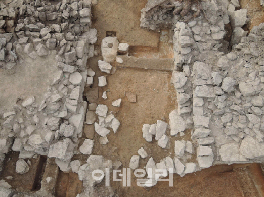 백제 부흥운동 최후 거점지 부안 우금산성서 동문지 확인