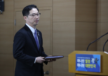 통일부 “北이 조총련 방한 제의..北응원단과 별도”