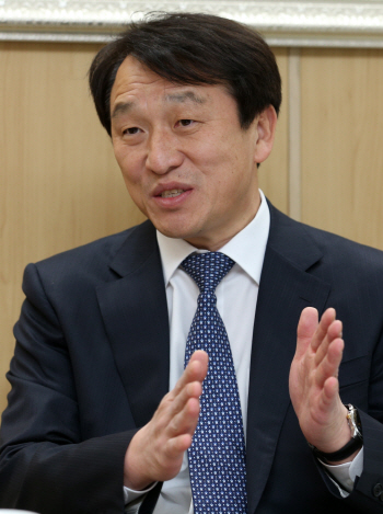 정창수 한국관광공사 사장 임기만료 앞두고 돌연 퇴임