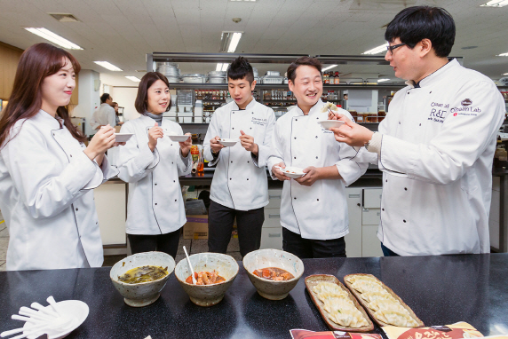 평창 '음식'올림픽, 무슬림 입맛 잡고 '할랄' 시장 진출 발판으로