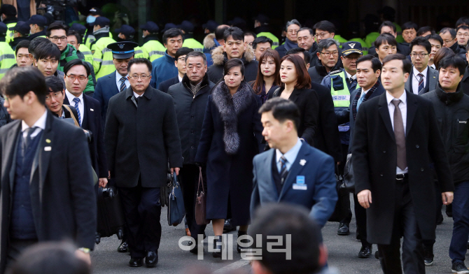 [포토]서울 공연장 점검 나서는 현송월