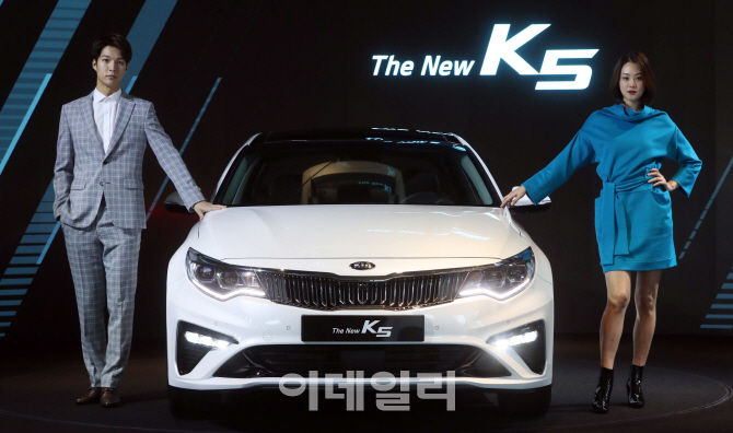 [포토]기아차, 부분변경 ‘더 뉴(The New) K5’ 출시