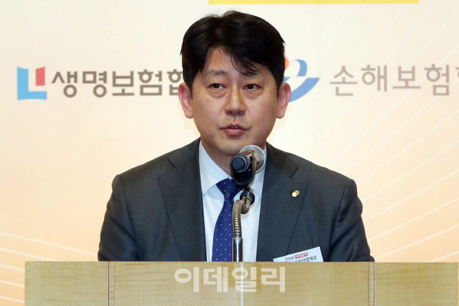 [포토]축사하는 유광열 수석부원장