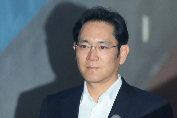 353일 만에 풀려난 이재용, 향후 행보는?