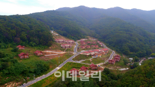 한국 찾은 유커들, 산림치유로 힐링한다