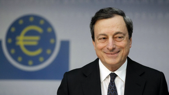 드라기 ECB총재 "암호화폐 투자 신중히…블록체인은 매우 유망"