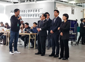  '규제완화' 약속, 희망고문인가?