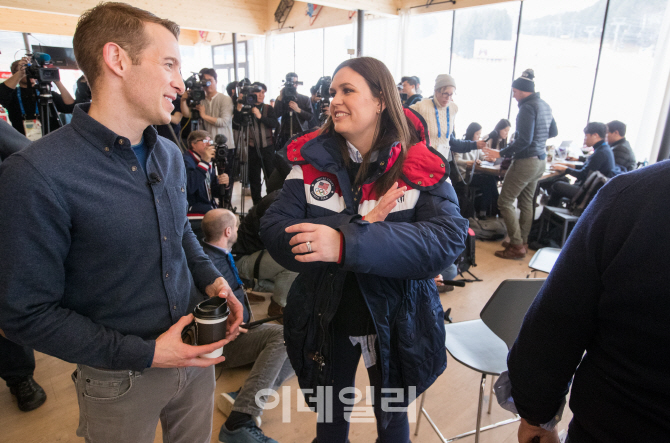 [포토]브리핑 마친 샌더스 백악관 대변인