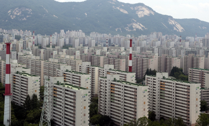  안전진단 강화에 직격탄 맞은 상계주공