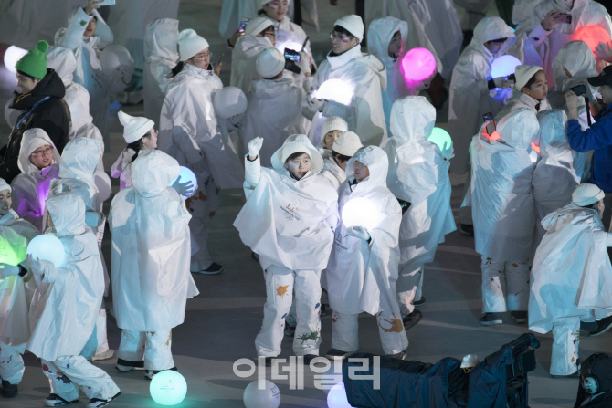 [포토]어린이 눈꽃들의 인사